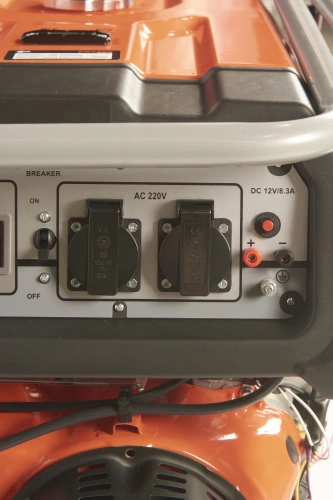 Генератор бензиновый 6,0 кВт 220В 27 л с электростартером и колесами TOR KM8000H по ценам производителя в Москве с доставкой по всей России