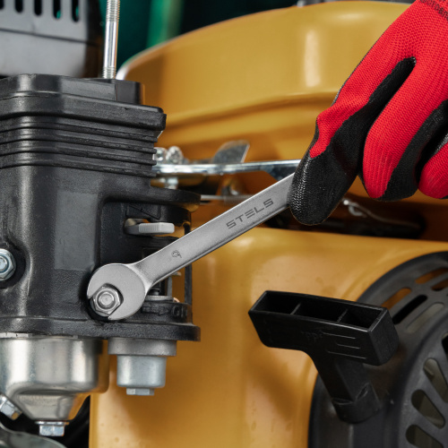 Ключ комбинированный, 9 мм, CrV, матовый хром Stels по ценам производителя в Москве с доставкой по всей России