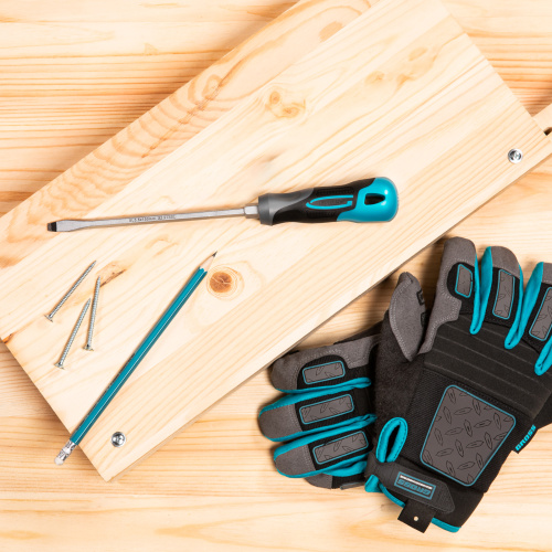 Отвертка SL5.5 x 150 мм, S2, трехкомпонентная рукоятка Gross по ценам производителя в Москве с доставкой по всей России