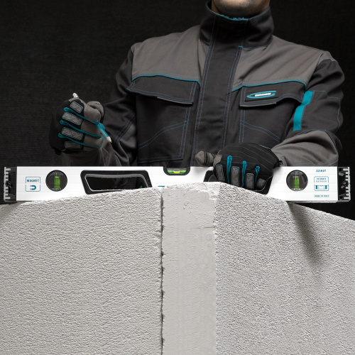 Уровень алюминиевый, 600 мм, усиленный, рукоятки, фрезерованный, 3 глазка, магнитный Gross по ценам производителя в Москве с доставкой по всей России