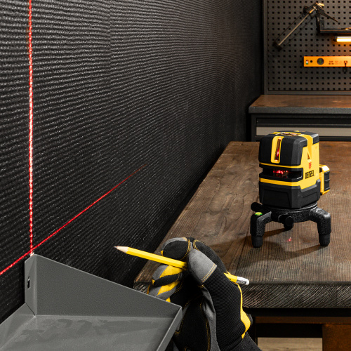 Лазерный уровень LX 05 Red, 20 м, 635 нм, аккумулятор Li 5200 mAh, резьба 5/8" Denzel по ценам производителя в Москве с доставкой по всей России