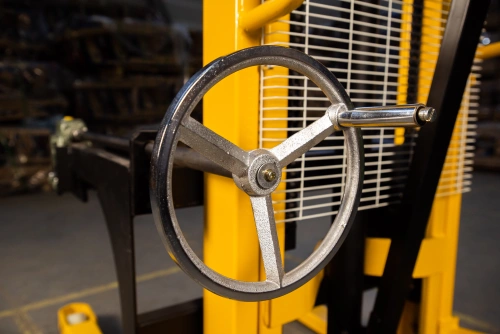 Штабелер-бочкокантователь гидравлический 0,5 т 2 м TOR WDS500-2000 по ценам производителя в Москве с доставкой по всей России