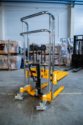 Штабелер гидравлический 0,4 т 1,1 м TOR PJ4110 облегченный купить в Москве с доставкой по всей России | ProtosMarket.ru