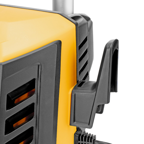 Моечная машина высокого давления R-180, 2200 Вт, 180 бар, 380 л/ч, колесная Denzel по ценам производителя в Москве с доставкой по всей России