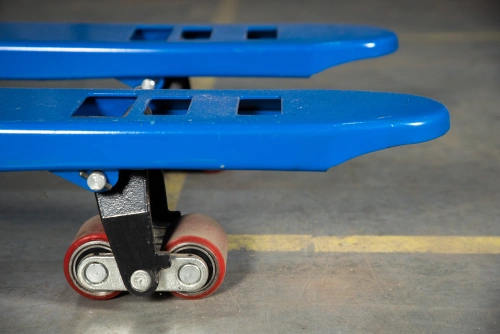 Тележка гидравлическая низкопрофильная 65 мм  3000 кг 1150 мм полиуретановые колеса TOR RHP по ценам производителя в Москве с доставкой по всей России