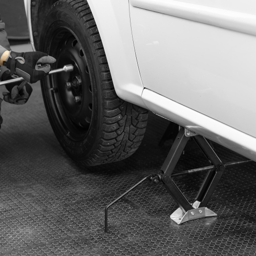 Домкрат ромбический винтовой универсальный ТУ 5.16-469-0213-04, 1.2 т, 75-345 мм по ценам производителя в Москве с доставкой по всей России