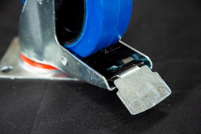 Колесо поворотное резина SRCLb 63 160 мм с тормозом (F) по ценам производителя в Москве с доставкой по всей России