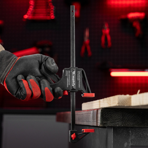 Струбцина универсальная F-образная, 200 х 315 х 45 мм, пластмассовый корпус Matrix по ценам производителя в Москве с доставкой по всей России