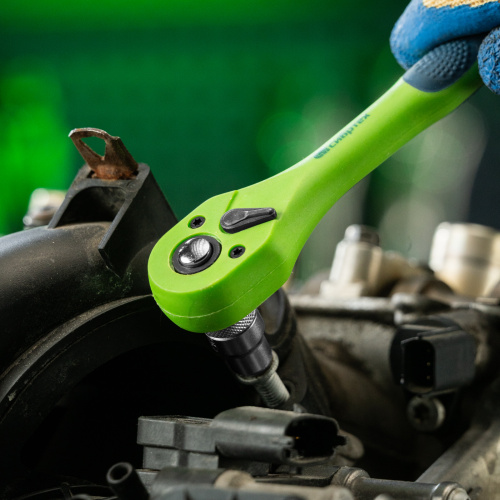 Ключ-трещотка 3/8", CrV, 72 зуба, с быстрым сбросом Сибртех по ценам производителя в Москве с доставкой по всей России