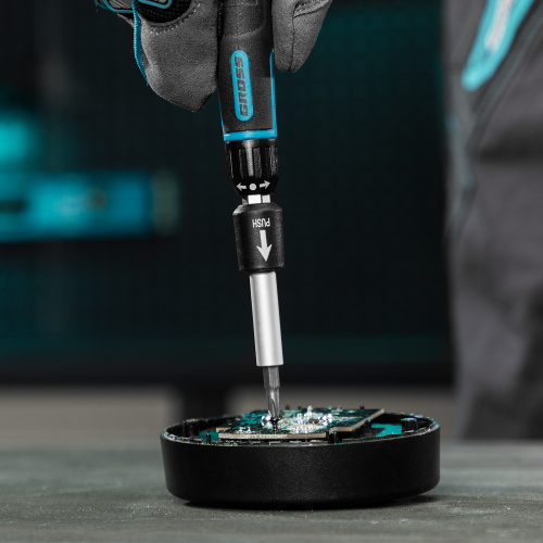 Отвертка с набором бит и торцевых головок для точных работ, гибкий привод, 48 шт, CrMo Gross по ценам производителя в Москве с доставкой по всей России