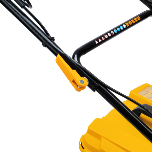 Газонокосилка электрическая GM-1800, 1800 Вт, шир. 38 см, 6 уров., травосб. 40 л. Denzel по ценам производителя в Москве с доставкой по всей России