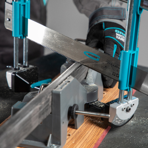 Стусло прецизионное, двухплоскостное, пила 600 мм, две прижимные струбцины, ограничительный упор Gross по ценам производителя в Москве с доставкой по всей России