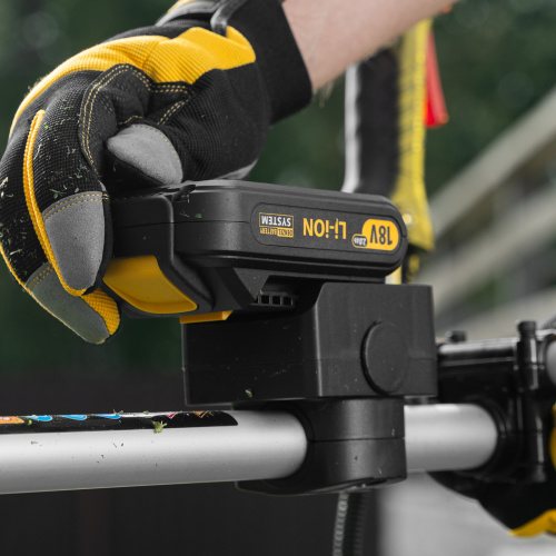 Триммер бензиновый DT-43E, 43 см3, неразъемная штанга, электростартер, состоит из 2 частей Denzel по ценам производителя в Москве с доставкой по всей России