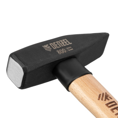 Молоток слесарный, 800 г, кованый квадратный боек, буковая рукоятка Denzel по ценам производителя в Москве с доставкой по всей России