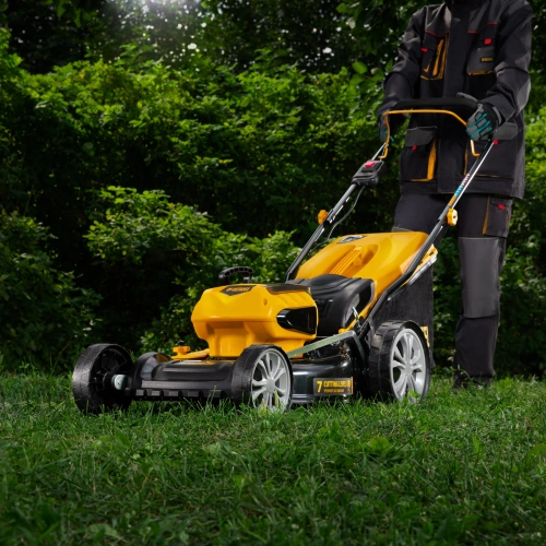 Газонокосилка аккумуляторная бесщеточная RLM450-36, Li-ion, 36 В, 4 Ач, 450 мм, травосборник 40 л Denzel по ценам производителя в Москве с доставкой по всей России