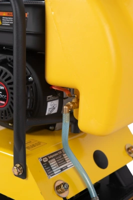 Виброплита 90 кг, 16кН (Loncin) бак, коврик, колесный комплект TOR C-90 по ценам производителя в Москве с доставкой по всей России