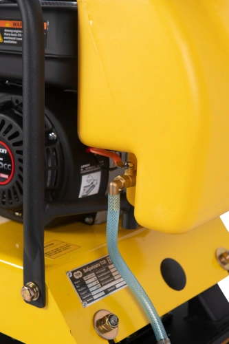 Виброплита 90 кг, 16кН (Loncin) бак, коврик, колесный комплект TOR C-90 по ценам производителя в Москве с доставкой по всей России