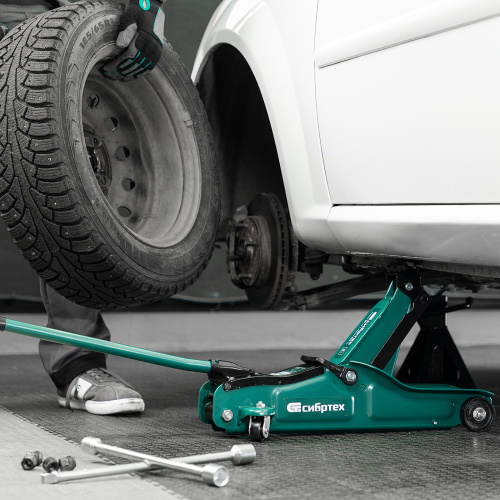 Домкрат гидравлический подкатной, 2 т, 85-330 мм, низкий подхват Сибртех по ценам производителя в Москве с доставкой по всей России