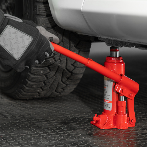 Домкрат гидравлический бутылочный, 4 т, h подъема 180–320 мм Sparta Compact по ценам производителя в Москве с доставкой по всей России