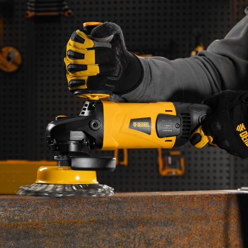 Машина шлифовальная угловая AG150-1500, 1500 Вт, 150 мм, 8500 об/мин Denzel по ценам производителя в Москве с доставкой по всей России