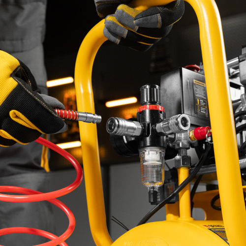 Компрессор безмасляный, малошумный DLS 1500/50, 1500 ВТ, 2x750, 50 л, 260 л/мин Denzel по ценам производителя в Москве с доставкой по всей России