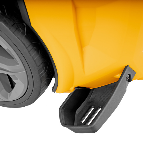 Моечная машина высокого давления R-180, 2200 Вт, 180 бар, 380 л/ч, колесная Denzel по ценам производителя в Москве с доставкой по всей России