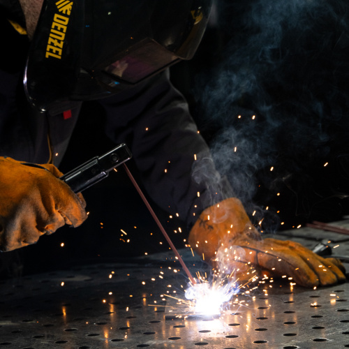 Аппарат инвертор. полуавтомат. cварки IMIG-205SDR, 200 А, ПВ 60%, катушка 5 кг Denzel по ценам производителя в Москве с доставкой по всей России