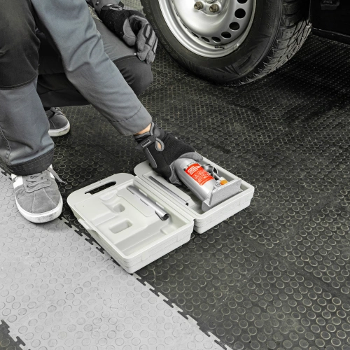 Домкрат гидравлический бутылочный, 4 т, h подъема 194-372 мм, в пластиковом кейсе Matrix по ценам производителя в Москве с доставкой по всей России