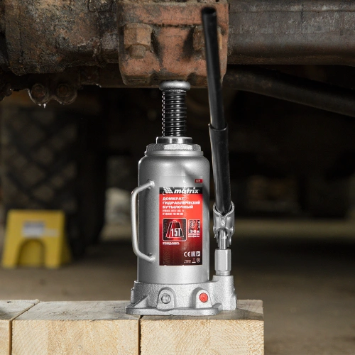 Домкрат гидравлический бутылочный, 15 т, высота подъема 230-460 мм Matrix по ценам производителя в Москве с доставкой по всей России