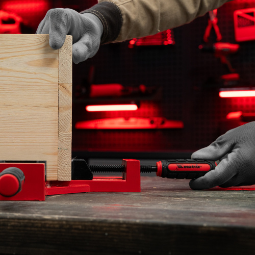 Струбцина угловая, быстрозажимная, 65/65 мм, двухкомпонентные обрезиненные рукоятки Matrix по ценам производителя в Москве с доставкой по всей России