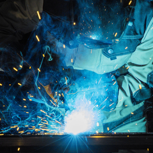 Аппарат инвертор. полуавтомат. cварки IMIG-200, 200 А, ПВ 60%, катушка 5 кг Denzel по ценам производителя в Москве с доставкой по всей России