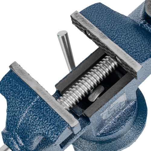 Тиски слесарные, настольные, поворотные, ширина рабочих губок 65 мм, наковальня Сибртех по ценам производителя в Москве с доставкой по всей России