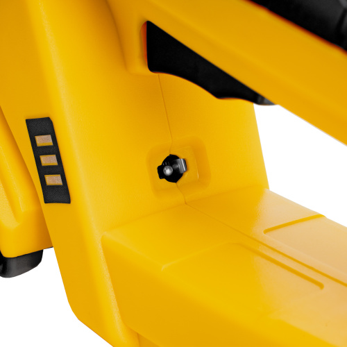 Ножницы-кусторез аккумуляторные GS-7, Li-Ion, 7,2 В Denzel по ценам производителя в Москве с доставкой по всей России