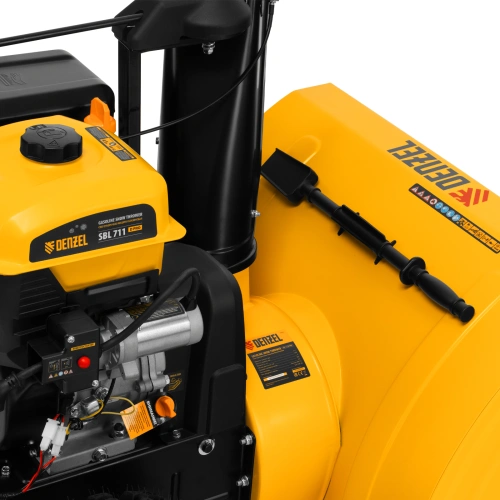 Бензиновая снегоуборочная машина SBL 711D PRO, 302cc, эл.старт, фара, обогрев, блок. дифф. Denzel по ценам производителя в Москве с доставкой по всей России