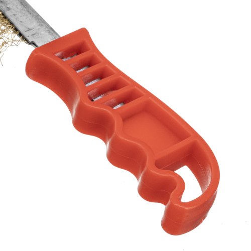 Щетка металлическая латунированная, пластиковая ручка Matrix по ценам производителя в Москве с доставкой по всей России