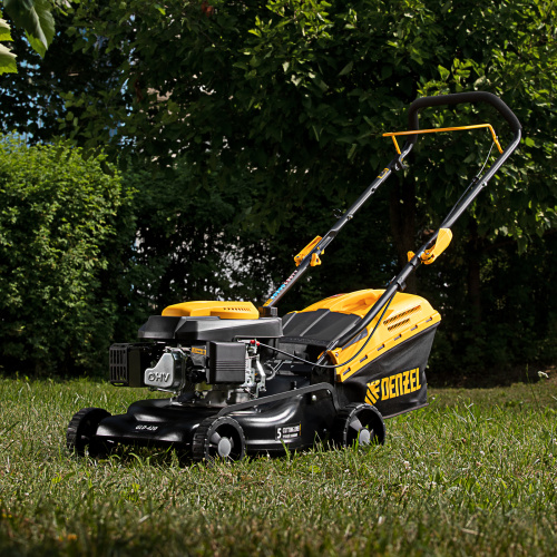 Газонокосилка бензиновая GLD-420, 146 см3, ширина 42 см, 40 л Denzel по ценам производителя в Москве с доставкой по всей России