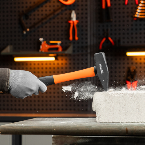 Молоток слесарный, 1000 г, фибергласовая обрезиненная рукоятка Sparta по ценам производителя в Москве с доставкой по всей России