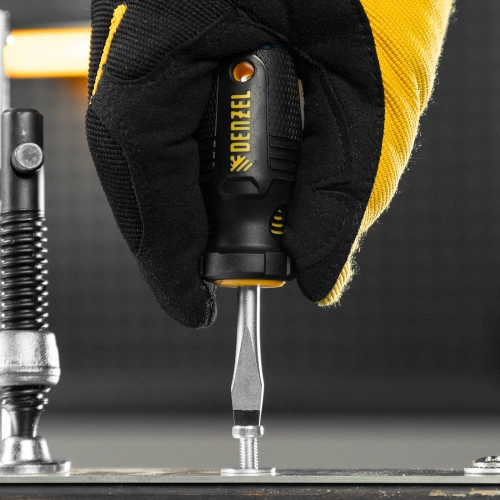 Отвертка, SL6x38 мм, S2, 3к рукоятка Denzel по ценам производителя в Москве с доставкой по всей России