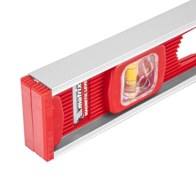 Уровень магнитный, 460 мм, 3 глазка Matrix по ценам производителя в Москве с доставкой по всей России