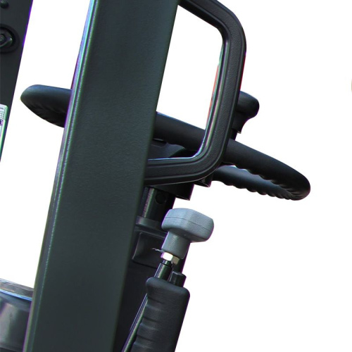 Дизельный погрузчик CPCD15-WS5K2 с японским двигателем и тремя линиями гидравлики по ценам производителя в Москве с доставкой по всей России