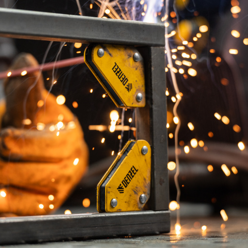 Набор из 4 магнитных фиксаторов для сварочных работ Denzel по ценам производителя в Москве с доставкой по всей России