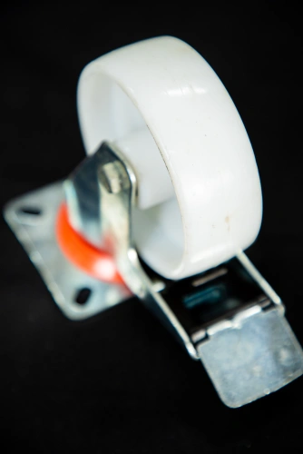 Колесо поворотное полипропилен SRCnb 42 100 мм с тормозом (N) по ценам производителя в Москве с доставкой по всей России