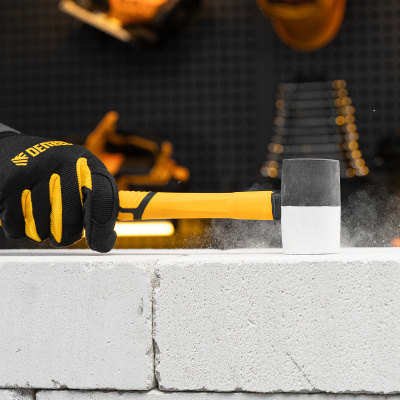 Киянка резиновая, 225 г, черно-белая, фибергласовая рукоятка c TPR покрытием Denzel по ценам производителя в Москве с доставкой по всей России