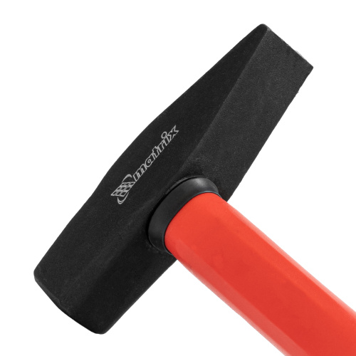 Молоток слесарный, 500 г, фибергласовая обрезиненная рукоятка Matrix по ценам производителя в Москве с доставкой по всей России