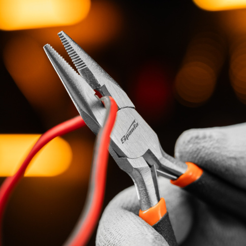 Длинногубцы прямые Mini, 130 мм, никелированные, авторазжим Sparta по ценам производителя в Москве с доставкой по всей России