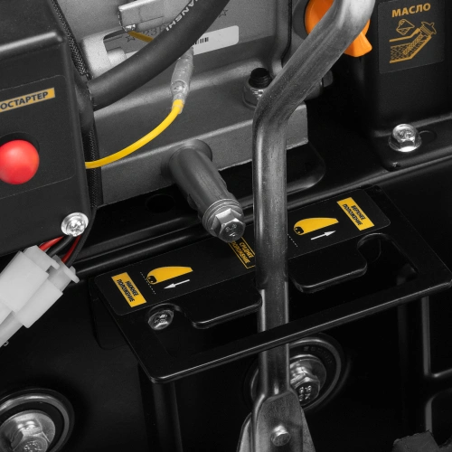 Бензиновая снегоуборочная машина SBM 610DT PRO, 212cc, гусеницы, эл.старт, блок. дифф. Denzel по ценам производителя в Москве с доставкой по всей России