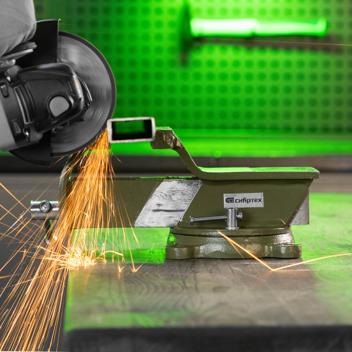 Тиски слесарные, 125 мм, стальные, поворотные Сибртех по ценам производителя в Москве с доставкой по всей России