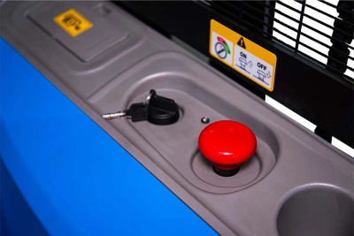 Штабелер самоходный 1,5 т 4,0 м TOR WS15H-4000SC PRO 24/105 В/Ач контр. скорости подъема по ценам производителя в Москве с доставкой по всей России