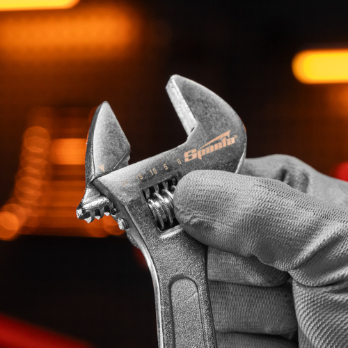 Ключ разводной, 200 мм, хромированный Sparta по ценам производителя в Москве с доставкой по всей России