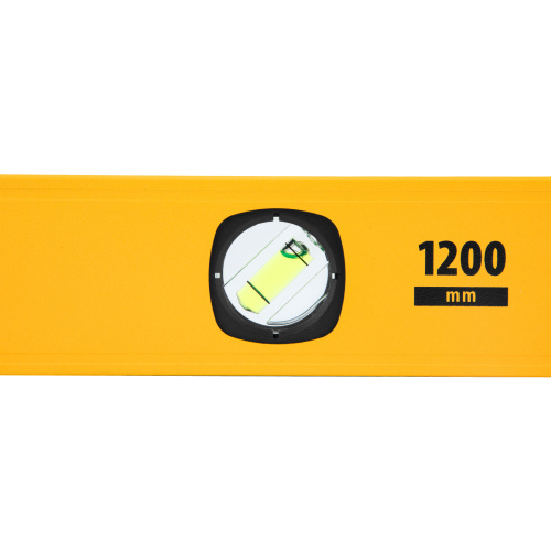 Уровень алюминиевый, магнит, фрезерованный, 3 глазка (1 зеркал.) 0,5 мм/м, 1200 мм Denzel по ценам производителя в Москве с доставкой по всей России